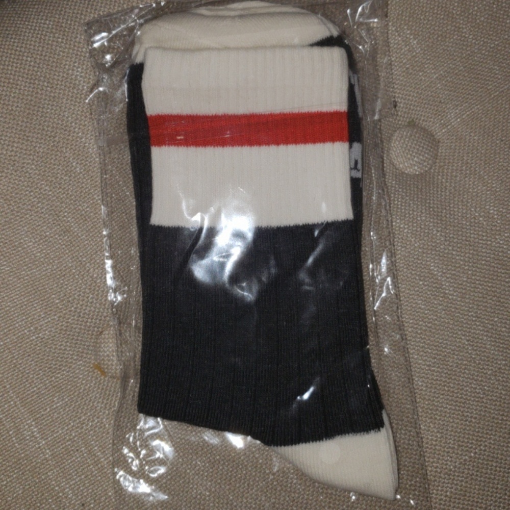 Bring Me A Glass of Wine Socks - Picture 2 of 3